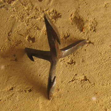 Ancient Roman Caltrop